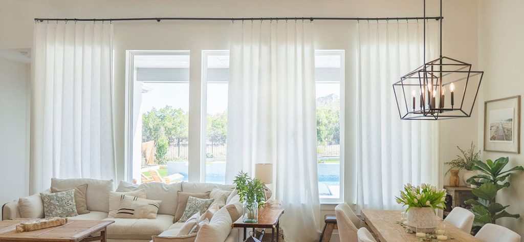 Why TwoPagesCurtains is a Go-To for Custom Drapes and Stylish Curtains