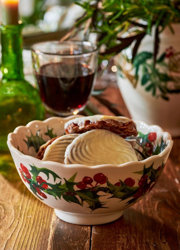 Emma Bridgewater Holly Medium Fluted Bowl filled with nuts and fruit